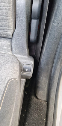 Citroen Berlingo cena 37500 przebieg: 180200, rok produkcji 2017 z Warszawa małe 67